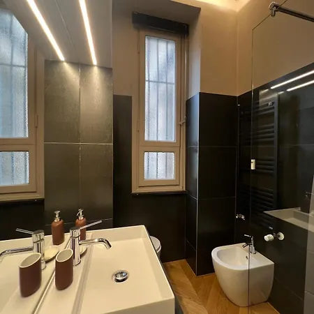 Apartment Comfort Ed Eleganza Tra Liberty Milanesi Milan